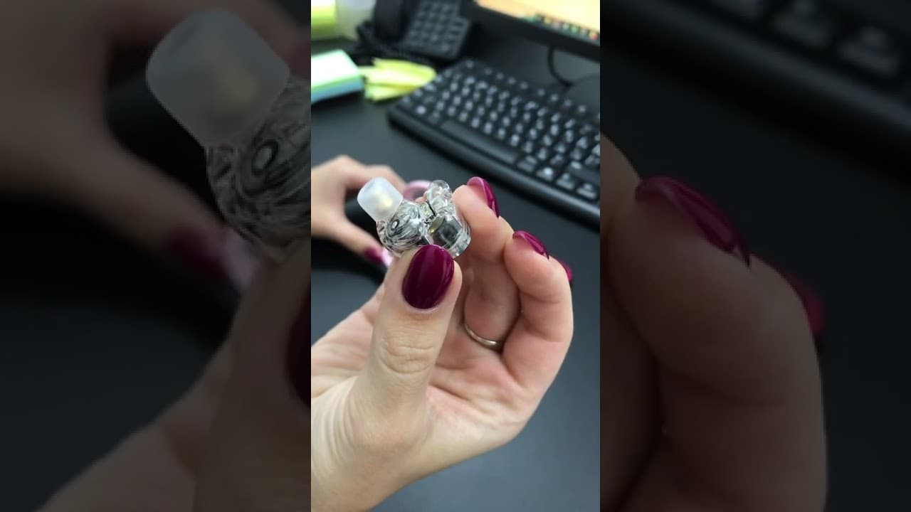Thumbnail do vídeo KZ sk10 left earphones doesn’t work