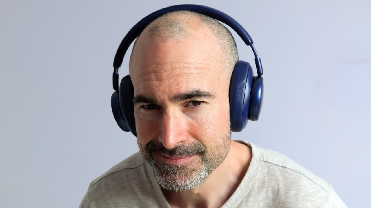 Thumbnail do vídeo Premium Headphones, Less Than Half The Price! | JBL Live 780NC Review