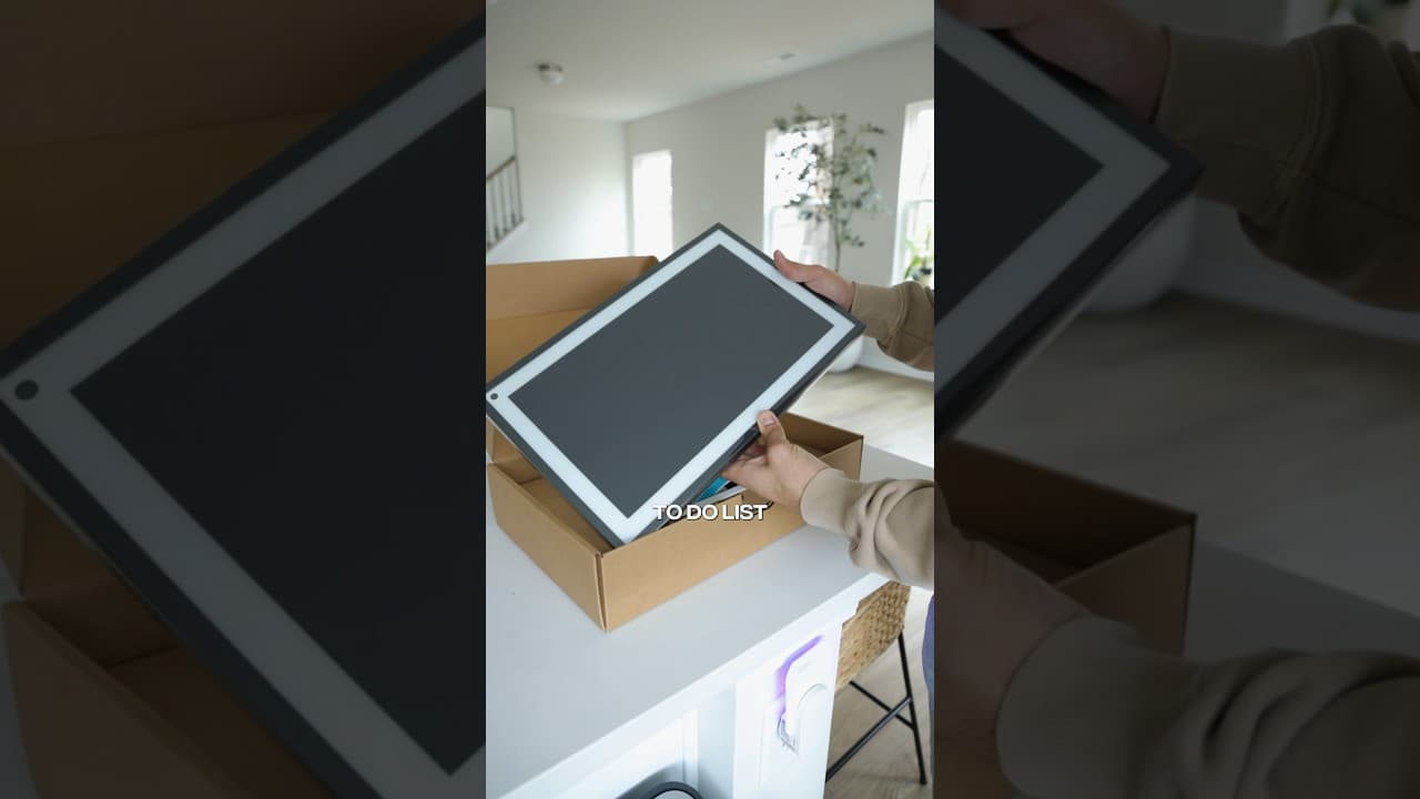 Thumbnail do vídeo IS THE ECHO SHOW 15 WORTH $300?! 🔥🫨 #techreview #smarthome #smarthomegadgets #tech #jayhym