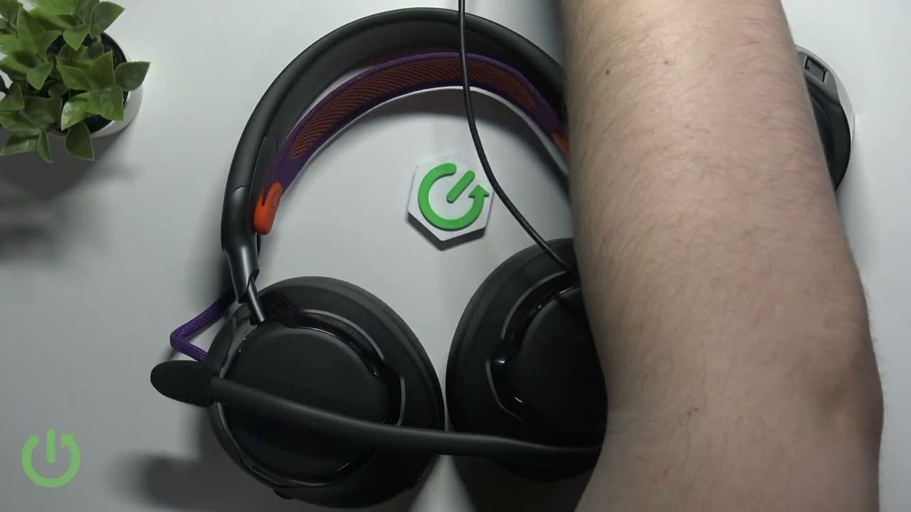 Thumbnail do vídeo JBL Quantum 950 – How to Pair with PC (2.4GHz)