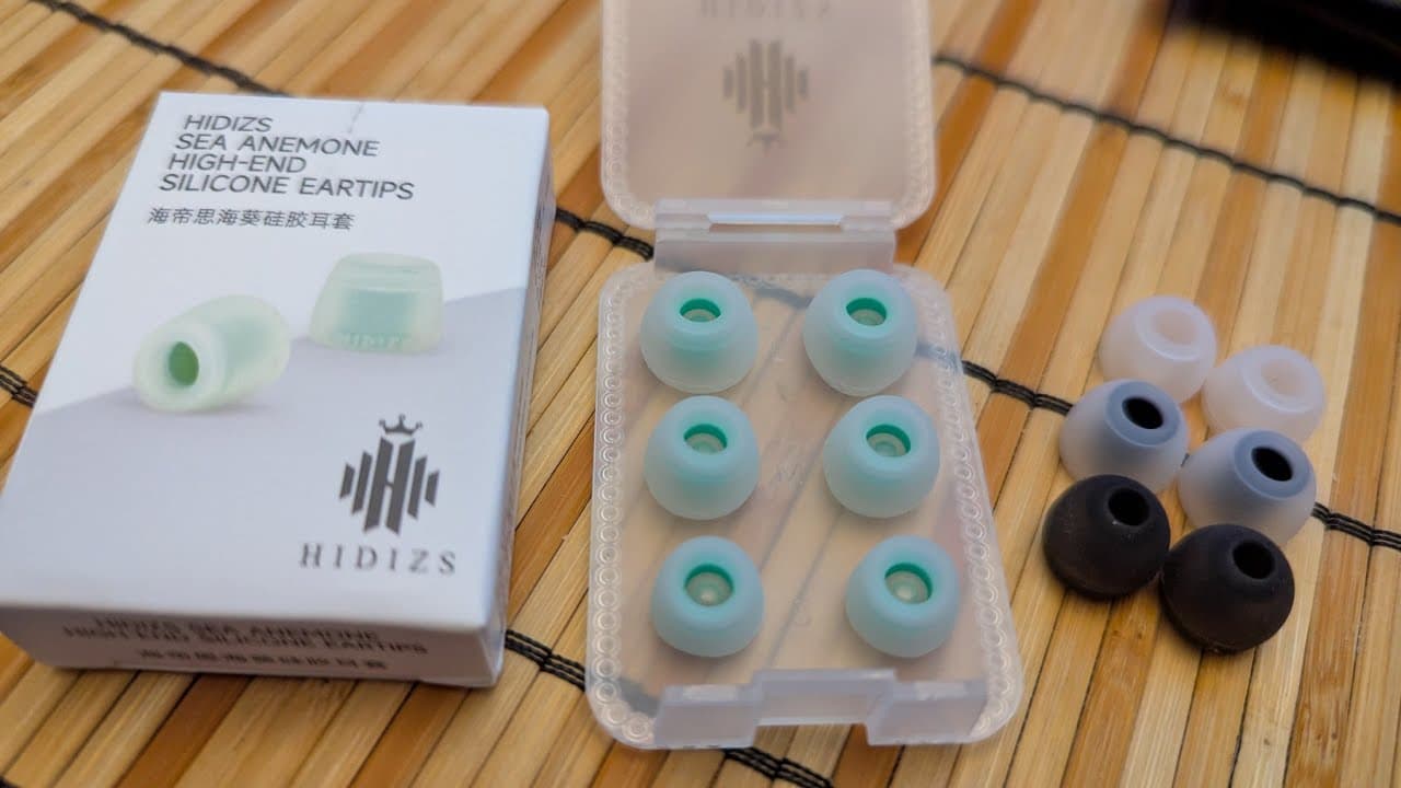 Thumbnail do vídeo Various liquid silicone tips Hidizs,  KZ, Tangzu 