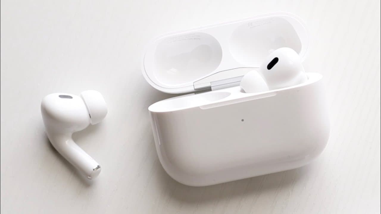Thumbnail do vídeo AirPod Pro 2 In 2026! (Still Worth Buying?) (Review)