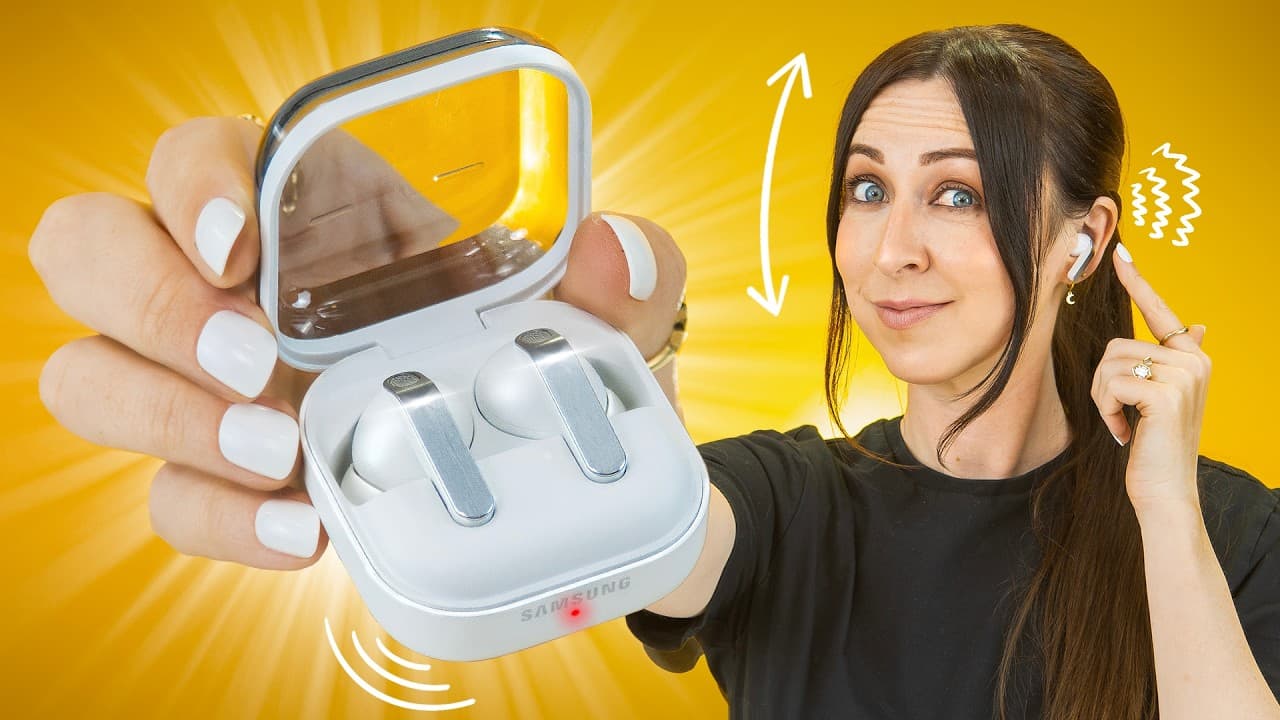 Thumbnail do vídeo Samsung Galaxy Buds 4 Pro - TIPS, TRICKS & HIDDEN FEATURES!