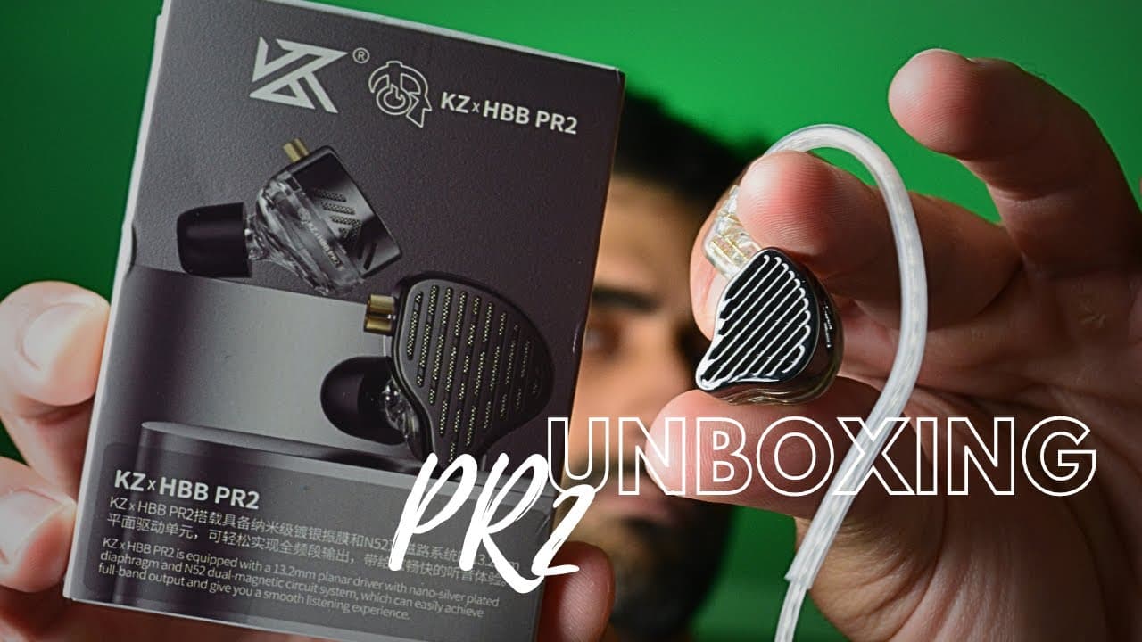 Thumbnail do vídeo [Áudio - Unboxing] KZ x HBB PR2 - Primeiras impressões [Desencaixotamento]