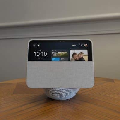 Amazon Echo Show 11: in_bag