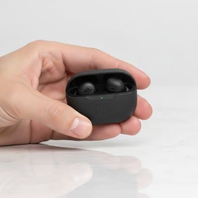 JBL Wave Buds 2: in_hand