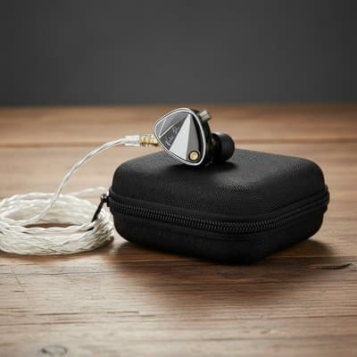 KZ Vader Pro: in_bag