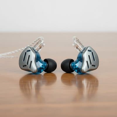 KZ ZAX: side