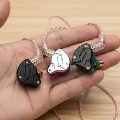 KZ ZSN: in_hand
